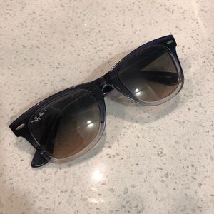 Rayban wayfarer sunglasses
